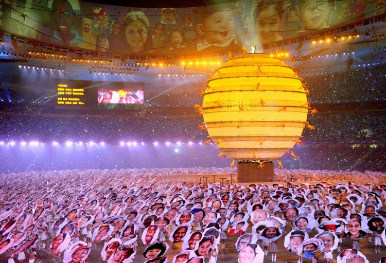 2008年の北京五輪開会式も演出に力を入れていた（写真／共同通信社）