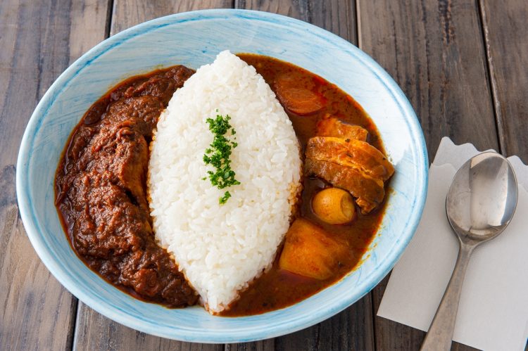 チェッターヒン＆富良野スープカレーの相がけ