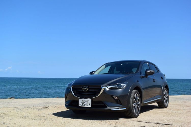 出力違いの同じディーゼルエンジンを積んだCX-3（マツダ）