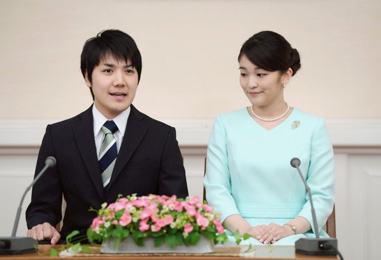 眞子さまの今後に注目は集まるばかり（写真／共同通信社）