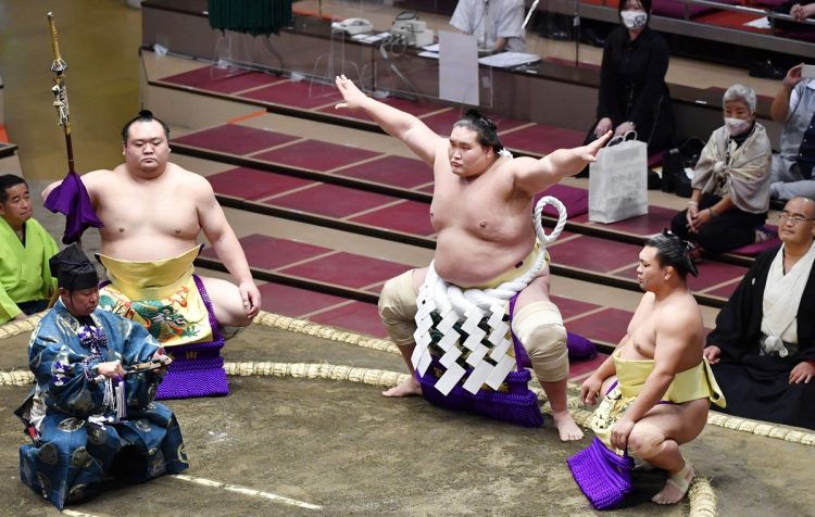 照ノ富士は重責を担えるか（写真／共同通信社）