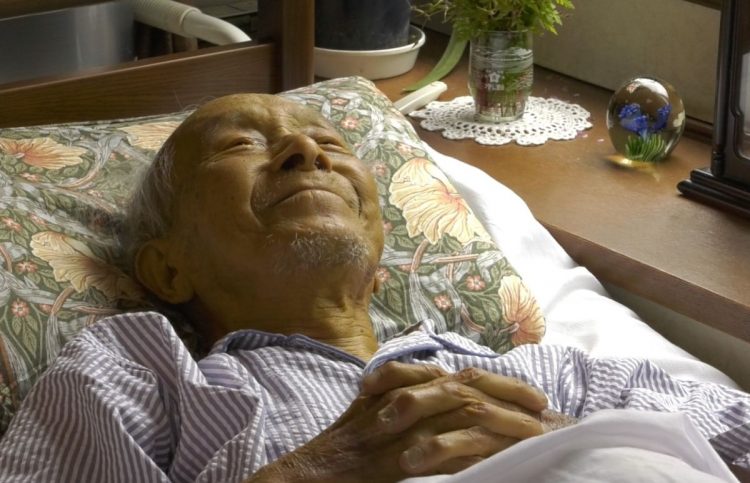 外山さんは「在宅」を選んだ