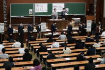 学歴による社会の分断 「日本人の3人に1人は日本語が読めない」調査結果も