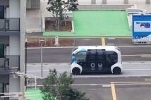 トヨタ、選手村バス事故の痛手 「自動運転」技術開発計画の見直しも