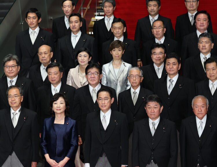 岸田内閣発足で自民党内のパワーバランスが変化（写真／雑誌協会代表取材）