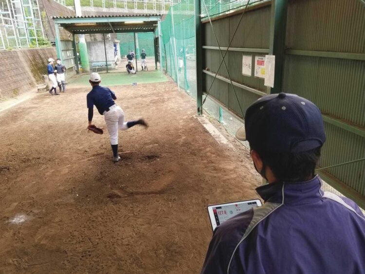 高校野球でも高性能弾道測定器が使われるケースも