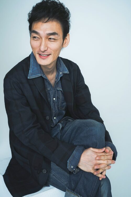 役を演じれば「別次元の存在感」と評される草なぎ