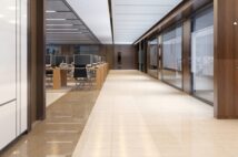コロナで本社機能の縮小や移転などをする企業も続出(写真はイメージ)