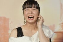 通な舞台ファンからも支持されている女優の上白石萌音