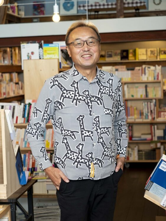 『新聞記者、本屋になる』著者の落合博さん