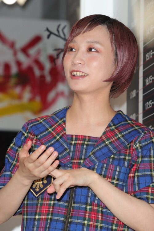 モモグミカンパニー