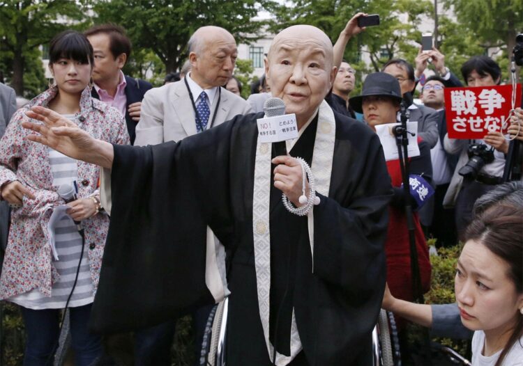 「戦争だけは絶対にあってはいけない」と反戦を訴え続けた瀬戸内さん（共同通信社）