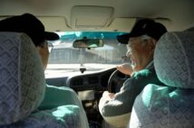 高齢ドライバーが増えることで、車社会に好影響をもたらす面もある（Getty Images）