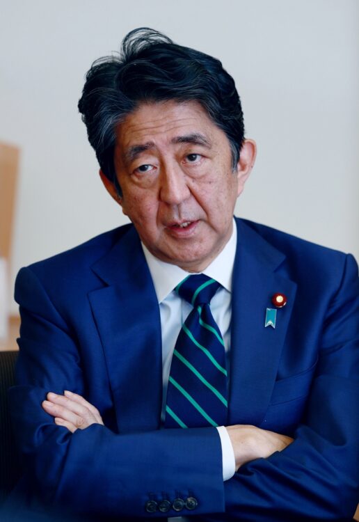 安倍晋三・元首相という大きな壁が…（時事通信フォト）