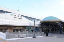 ホームの延伸工事が完了した舞浜駅は、東京ディズニーリゾートの玄関口（撮影：小川裕夫）