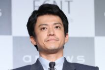 主人公・北条義時を演じる小栗旬（時事通信フォト）