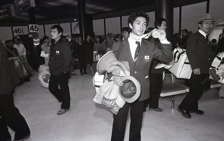 1980年2月、レークプラシッド五輪の70m級で銀メダルに輝いた八木弘和。札幌から長野までの間、スキージャンプの個人では唯一のメダリスト（時事通信フォト）