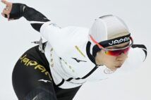 五輪新も出す躍動を見せる高木美帆選手にもメーカーロゴが光っていた(写真/AFP=時事)