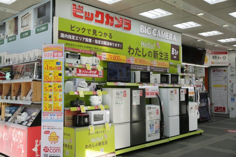 いまの時期を逃すと白物家電は値上がりする可能性がある（写真／共同通信社）