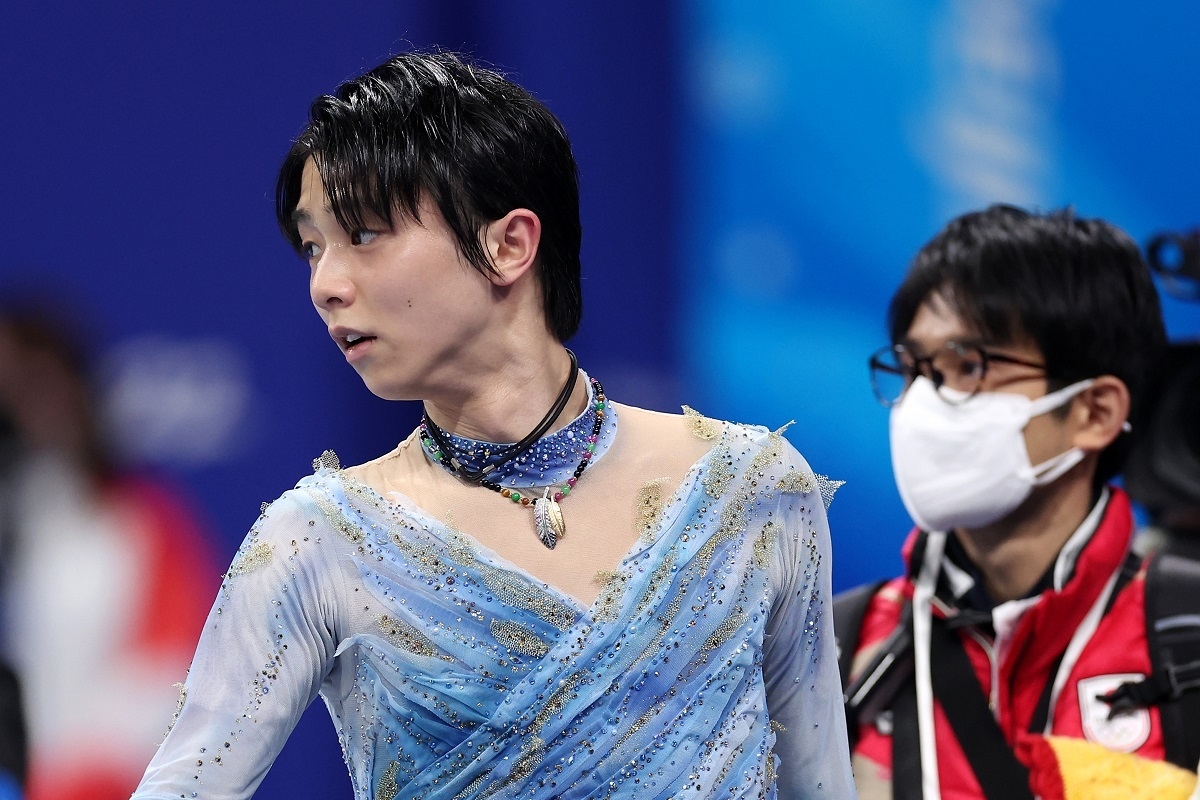 羽生結弦 オーサー氏と関係解消か 揺れる新拠点と メガネの男性 の正体 Newsポストセブン 羽生結弦 オーサー氏と関係解消か 揺れる新拠点と メガネの男性 の正体 Newsポストセブン