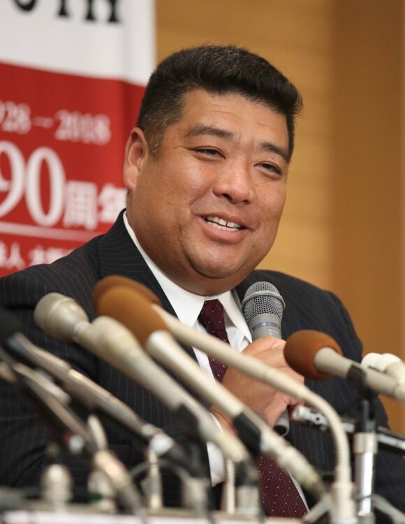 大阪桐蔭の西谷監督も甲子園で勝利を58まで積み上げ、教え子から数多く野プロ野球選手を輩出（時事通信社）