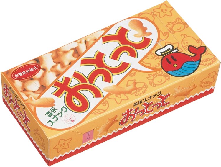 森永製菓から魚形のスナック菓子『おっとっと』が発売。とんねるずのCMも話題になった
