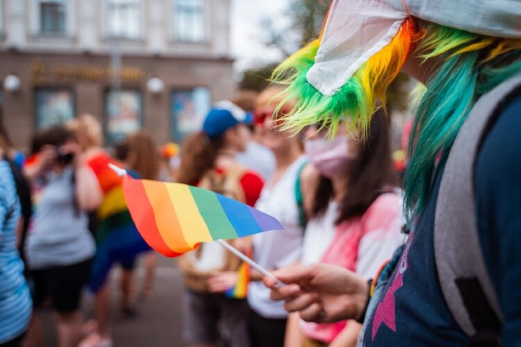 LGBTをめぐる議論では冷静さも求められる（写真／アフロ）