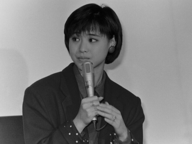 注目を受け、会見を開くこともあった松田聖子（1985年）