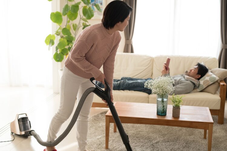 どうしたら夫が家事をしてくれるようになるのか（写真／PIXTA）