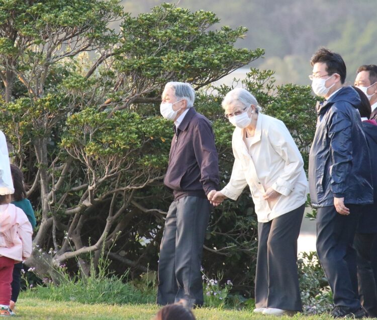 地元のかたなどと会話もされた