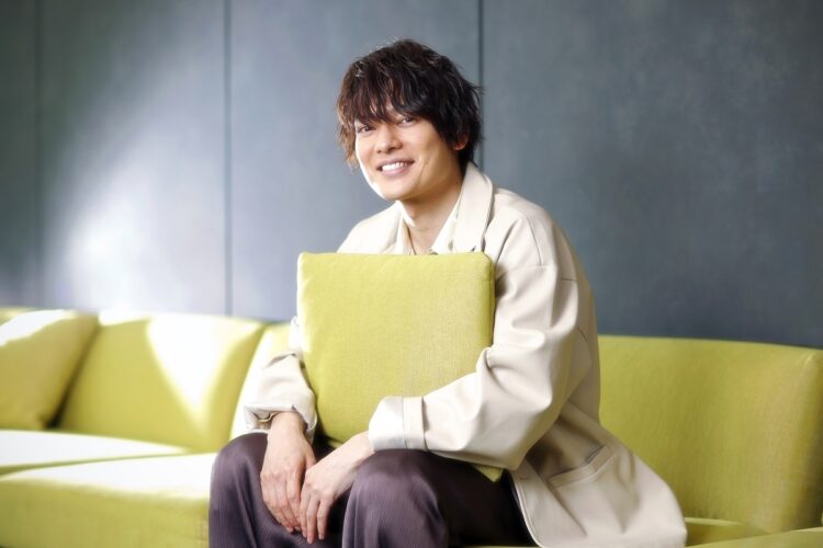 「神社男子」。盆栽の趣味も。