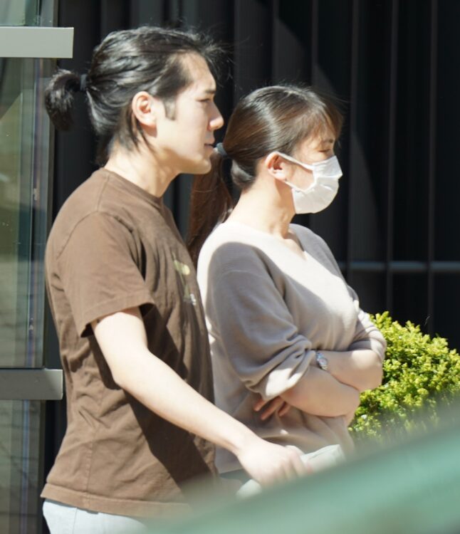 眞子さんと小室氏の新婚夫婦に佳代さんが“ヘルプ”か