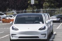 イーロン・マスク氏率いるテスラ 名実ともにトヨタを超える日は近い
