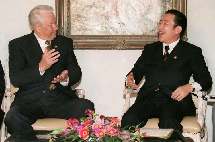 旧ソ連崩壊後と状況は似てきた（時事通信フォト）