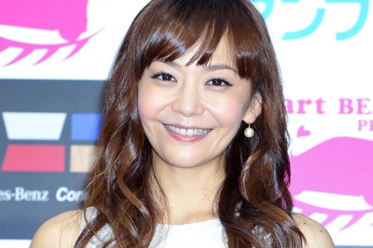 華原朋美（2013年）