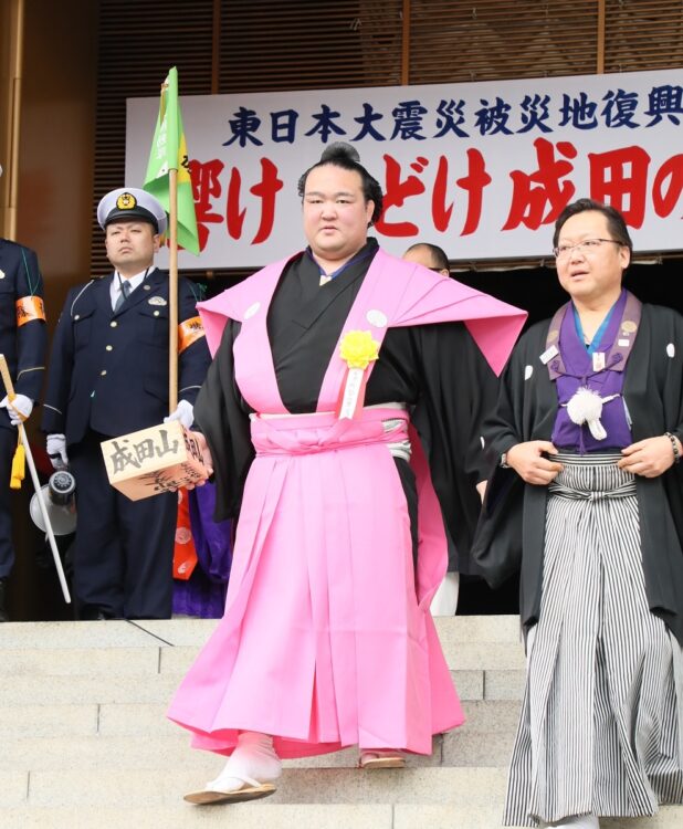 元稀勢の里の極秘結婚ぶりが話題