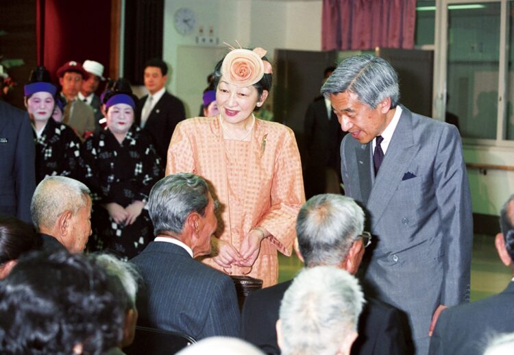 ●1993年4月　天皇として初の沖縄県ご訪問（時事通信フォト）