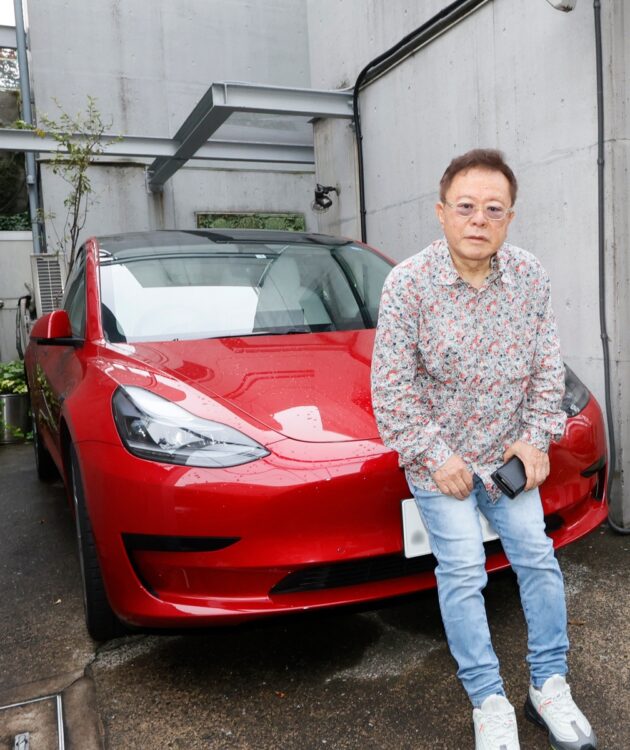 「3年前の更新時にはS字カーブや車庫入れなどの技能試験をやりましたが、今回の75歳向けの講習では認知機能検査が新たに加わりました」