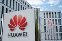 スマホ事業大幅縮小でも増益 ファーウェイの研究開発を支える“天才少年軍団”