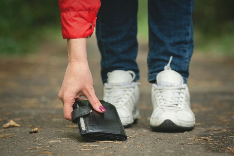 財布を落としてもかならず見つかるという（写真／AFLO）