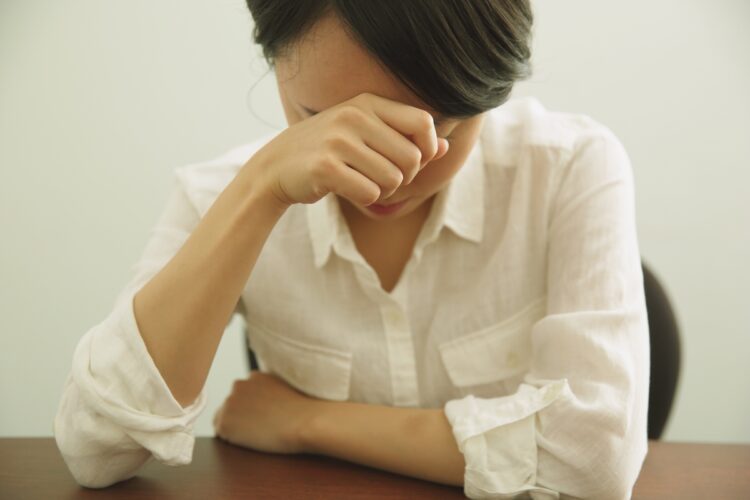 気象病対策には、習慣の改善が有効（写真／アフロ）