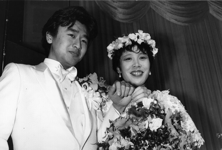 桑田佳祐（66）　原由子（65）1982年