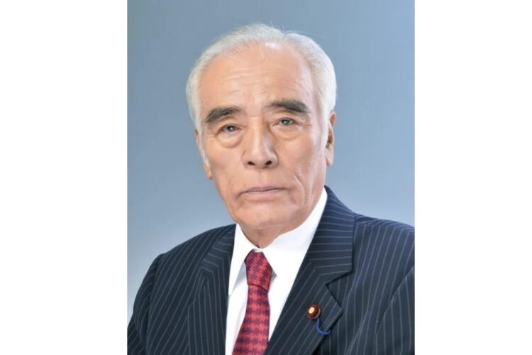 国土庁長官、国家公安委員長、自治大臣などを務めた石井一氏が亡くなった（時事通信フォト）