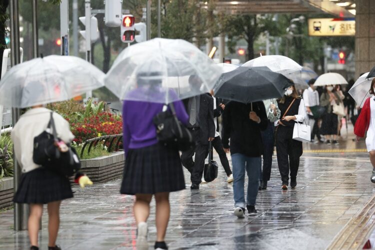 自己判断での不調放置はNG（時事通信フォト）