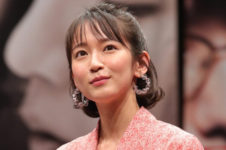 「どんぎつね」シリーズに5年間にわたって出演し続けた吉岡里帆