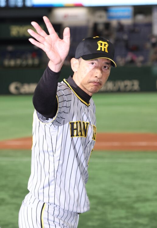 矢野監督の退任は西勇の動向に影響を与えるか（時事通信フォト）