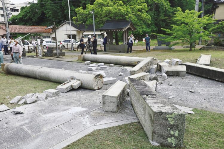 また大きな地震に繋がるのか（写真／共同通信社）