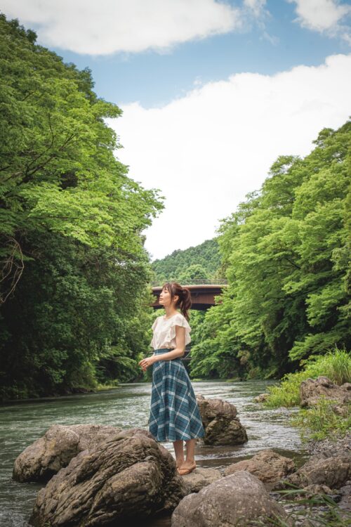 「マルチな女優さんになれるように頑張ります。経験を積んで、成長していく姿を見守ってください！」