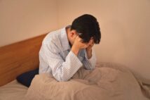 自律神経の安定を目指す「名句なぞり書き」とは(イメージ)