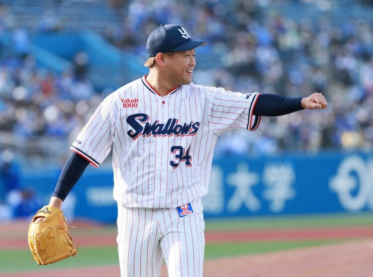 巨人からトレードされた田口麗斗は防御率0点と絶好調(時事通信フォト)